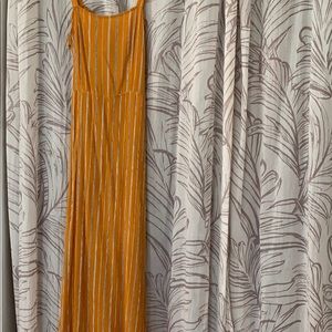 Open back/ tie back midi dress